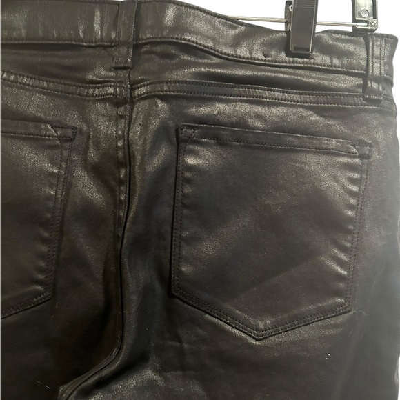 Banana Republic Mid- Rise Skinny stretch Coated Jean Size 29/8R Black - Picture 5 of 9